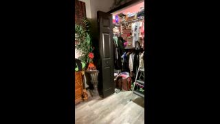 Kittibelle - stream started at am kittis closet im trying on clothes and outfits 16-02-2022-3