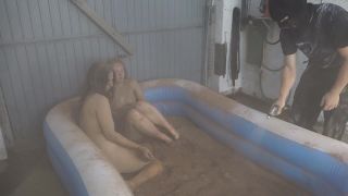Playing in the mud Sex Clip Video Porn Download Mp4-3