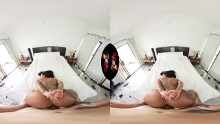 video 5 VRLatina – Return Of The Matrix – Mariana Martix (Oculus  Go 4K) | virtual reality | virtual reality -8