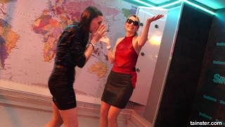 Porn tube What a Wet and Wonderful World!-9