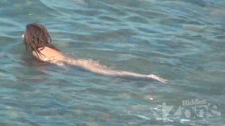  Watch Free Porno Online – Voyeur nudism – 2538 babes bathe in the coastal waves , voyeur on voyeur-3