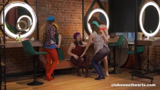 Teens In Tights i s - Lesbian-1