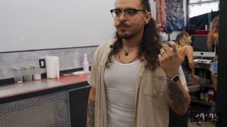 Sizzling Gigi Sweets Strips in Tattoo Shop Action 1-9