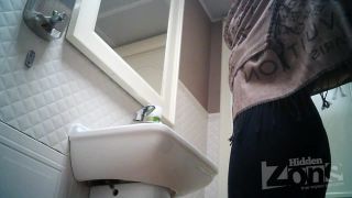  Watch Free Porno Online – Voyeur – A woman in blue panties , voyeur on voyeur-7