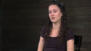 Innocent Face, Deep Throating Champ! Bonnie Day Brutally ...-9