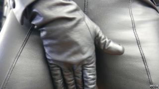 ClaraDomme - Leather Dose.-6