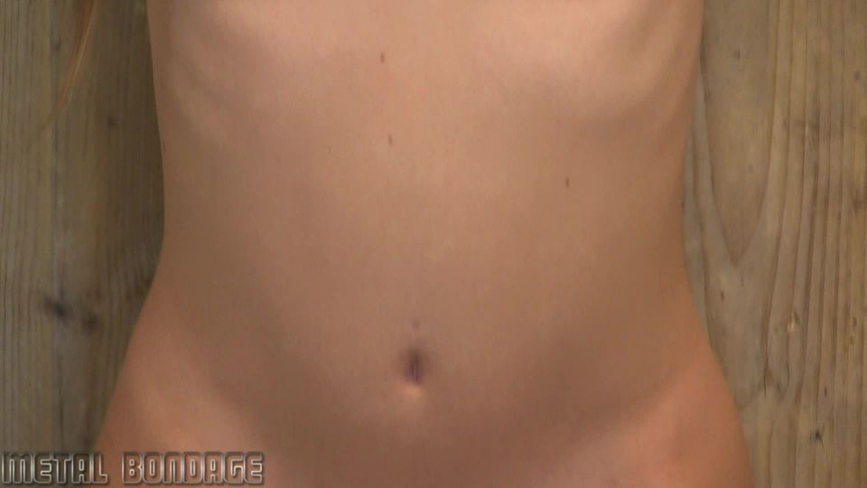 adult clip 33 step sister foot fetish MB526 – Mira wanted to try the Sybian, mira on feet porn