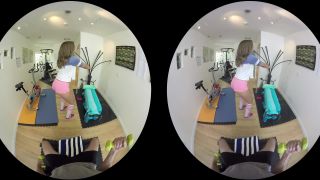 adult video 19 LIZA ROWE, milf big ass gif on virtual reality -0