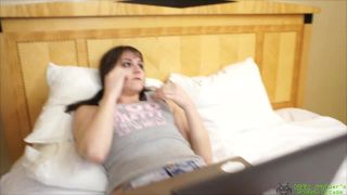 Video Addie Juniper  Brother Fucks And Anally Penetrates Limp Siste...-9