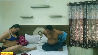 Beautiful cheating wife invites neighbor for hardcore sex...-3