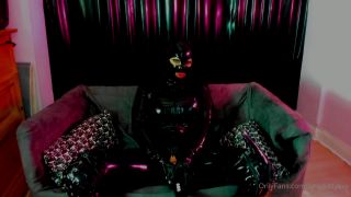 LatexKittyXXX - Can kitty play with her doxy without maki...-4