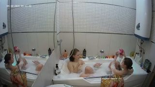 Voyeur - House - Exclusive Girls Take A Bath Apr 18 2024 720P - Amateur-5