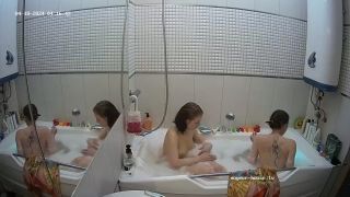 Voyeur - House - Exclusive Girls Take A Bath Apr 18 2024 720P - Amateur-6