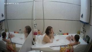 Voyeur - House - Exclusive Girls Take A Bath Apr 18 2024 720P - Amateur-7