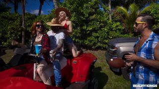 Petite Teen Public Blowjob Big Dick Tattoo Outdoor Sex 5 202-0