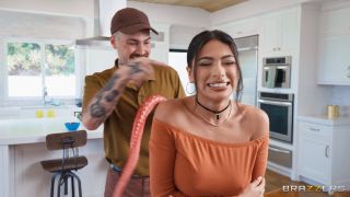 Reyna Belle - FullHD Mexican Delights & Sensual Treats 1080p-1