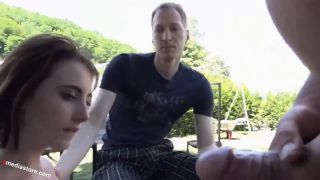 [K2S.CLUB] Lou-Nesbit - Egon-Kowalski fickt mich vor den Augen von meinem Freund dem Cuckold - HD 720P-8