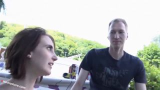 [K2S.CLUB] Lou-Nesbit - Egon-Kowalski fickt mich vor den Augen von meinem Freund dem Cuckold - HD 720P-9