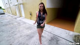 7104 Aidra Fox Outdoor Sex With Aidra Fox-3
