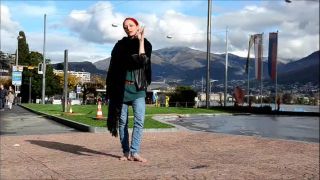 Porn online Dirty soles – Barefoot Urban Girls – RED-X: barefoot autumn in Lugano-9