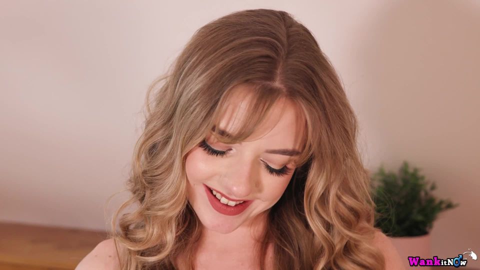 [WankItNow] Blonde Gabie Horny Bonus [02.07.24] [1080p]