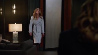 Caity Lotz - DC&#039;s Legends of Tomorrow (2018) s04e06 HD 1080p!!!-2