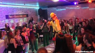 Party Hardcore Gone Crazy Vol. 31 Part 1 - Cam 2-3