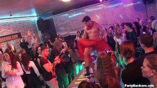 Party Hardcore Gone Crazy Vol. 31 Part 1 - Cam 2-9