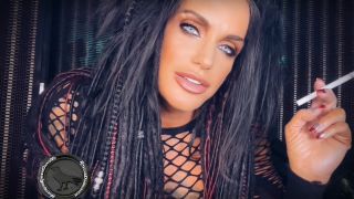 MistressRavenFD – Smoking With My Strap-On.-2