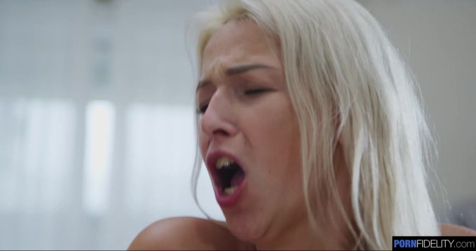 online video 27 Cock Loving MILF E946 on blonde porn blowjob old compilation