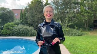 Angel Wicky - JOI in latex -  (FullHD 2021)-0