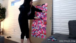 MEGA-FANS - thereaganfoxx-15-02-2021-2032538216-Happy Milf Monday   In case you missed my live heart reveal yesterday here it is. Come cha-5