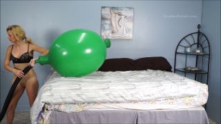 Custom Fetish - Amber s HUGE Airship Experience - Fetish-1
