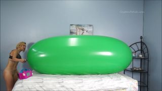 Custom Fetish - Amber s HUGE Airship Experience - Fetish-3