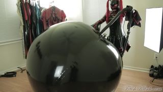 Latex Having A Ball Quick View Porn - New Sex Videos Online-5