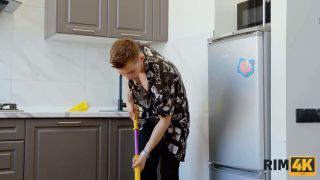 Rim4k stud has to postpone cleaning bece of sex with two roomies.-1