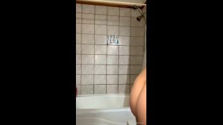 Makayla Bennett - missmakaylabennett () Missmakaylabennett - stream started at am naughty girl takes shower 16-07-2020-8