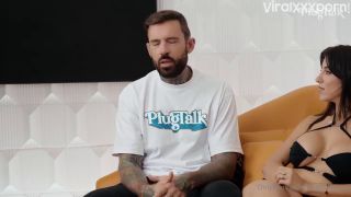 Lena The Plug, Savvy Suxx, PlugTalk Threesome Savvy Suxx And Lena The Plug Get Dirty In Steamy Threesome Video-2