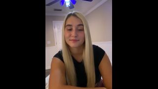 Blowjob Milan Cheek, Milan Vixen - Milan Cheek Bendy Baddie Does The Splits On His Dick-2