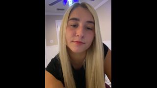Blowjob Milan Cheek, Milan Vixen - Milan Cheek Bendy Baddie Does The Splits On His Dick-5