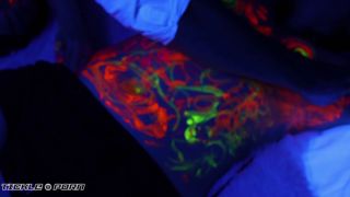 [tickle.porn] Claire Coda - Claires Glow Paint Giggle Tickle Part 1 keep2share k2s video-4