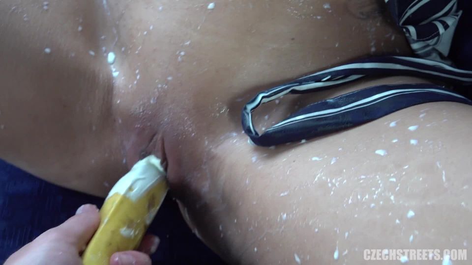 Polina Maxim - Food Car Massacre (05.25.20) [--20]