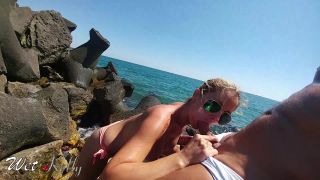 MEGA-FANS__wet kelly blowjob and sex on the sea shore full hd-4