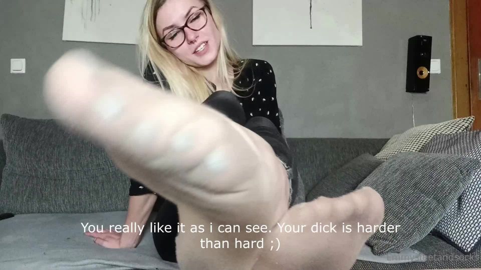 online video 36 Emmyfeetandsocks 23-01-2021-2015284272-Youre my student again, i have a special task for you Its all good now, youll get alot of content th on feet porn piper perri foot fetish