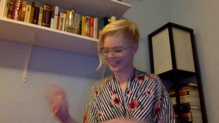 Pearl Sinclair hevc Pearl Sinclair Tattoos-Accidental-Pussy-Flash-10-10-2018-1