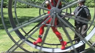 House of Gord20 06 27 (09 03 18) Lola - Mouse Wheel (Scene)-7