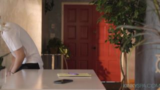 Kinky spa - penny archer-1