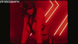 Blowjob porn Rachel Cook Rachel Cook Teases in  Nude Catwoman Video-7