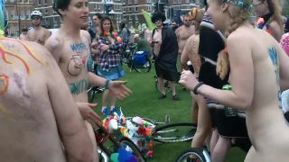 The_Brighton_2016_Naked_Bike_Ride_part4-5