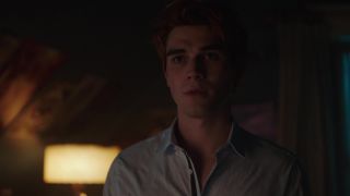 Camila Mendes - Riverdale s02e20 (2018) HD 1080p!!!-2